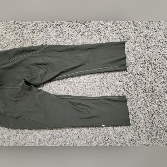 Lululemon Fast Free High-Rise Legging Crop 19" Size 6 Dark Olive Green Nulux - Picture 9 of 12